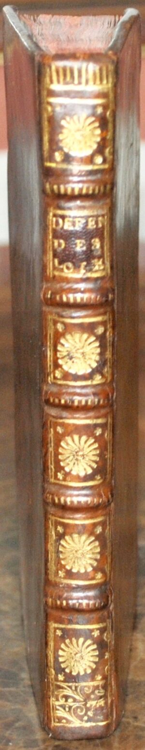 MONTESQUIEU (Charles-Louis de Secondat, baron de). Défense de l'Esprit des Loix, A laquelle on a joint quelques éclaircissemens.