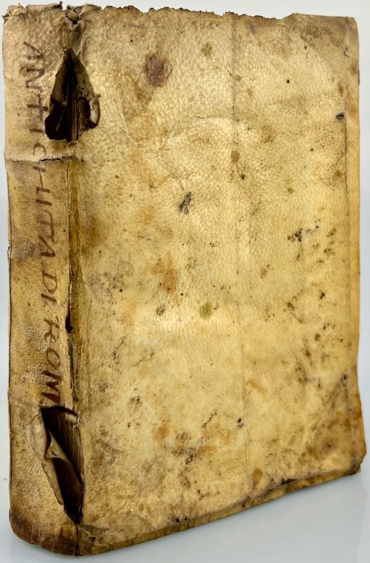 Mauro (Lucio), ALDROVANDI (Ulisse). Le Antichita della citta di Roma. Breuissimamente raccolte da chiunque ne ha scritto ò antico ò moderno ; per Lucio Mauro, che ha uoluto particularmente tutti questi luoghi uedere : onde ha corretti di molti errori, che negli altri scrittori di queste antichità si leggono ; et insieme ancho di tutte le statue antiche, che per tutta Roma in diuersi luoghi, e case particolari si veggono, raccolte e descritte, per m. Vlisse Aldroandi, opera non fatta piu mai da scrittore alcuno. – Image 2