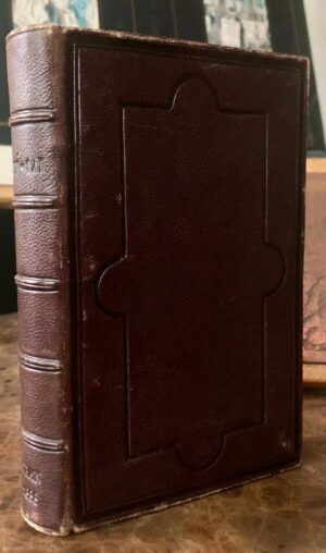 Tintin-San. Oran 1888. [Incipit] Aujourd'hui grand événement dans mon existence dont la monotonie commençait à me lasser. Frère Yves a déniché une ravissante mousmé. Comment a-t-il fait…