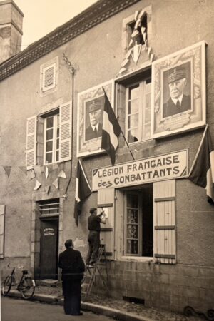 [Charente. Commémoration militaire, religieuse et sportive. Photographies de Pierre Aubineau].